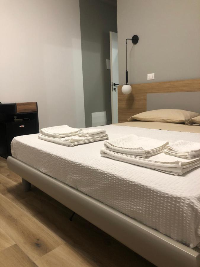 A Due Passi Dalla Scalinata Rooms Caltagirone Exterior foto